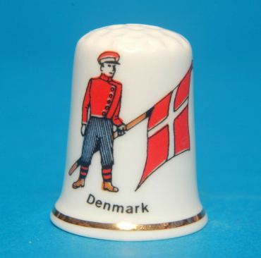 Miss-Mouse-SPECIAL-OFFER-EU-Europe-Flags-Denmark-China-Thimble-B01-165096981053
