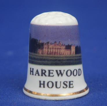 Harewood-House-Yorkshire-China-Thimble-B90-152845639116